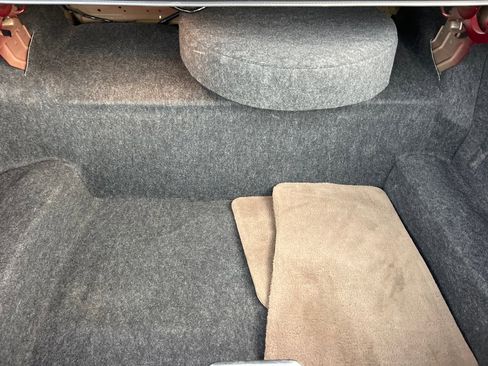 Used 2004 Mercury Grand Marquis LS image 23