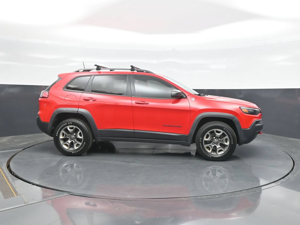 Used 2019 Jeep Cherokee Trailhawk w/ Comfort/Convenience Group AWD/4WD image 8