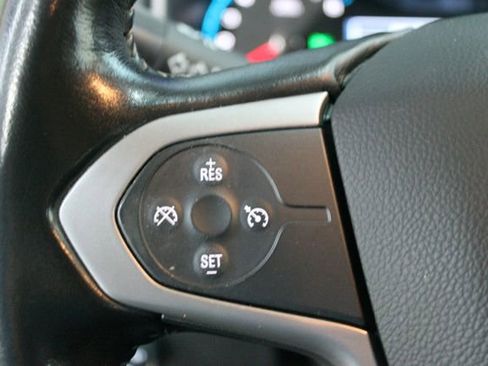 Used 2018 Chevrolet Colorado LT image 16