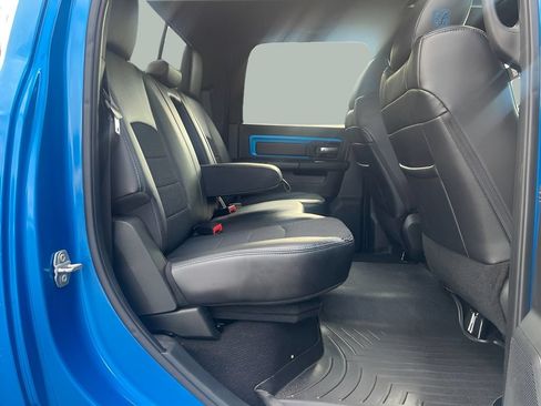 Used 2018 RAM 1500 Sport w/ Hydro Blue Sport Package AWD/4WD image 40