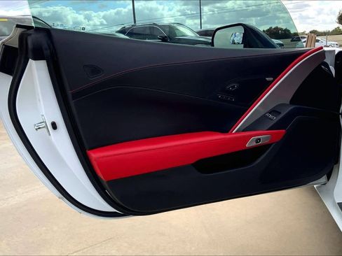 Used 2015 Chevrolet Corvette Stingray Coupe w/ 3LT Preferred Equipment Group image 18