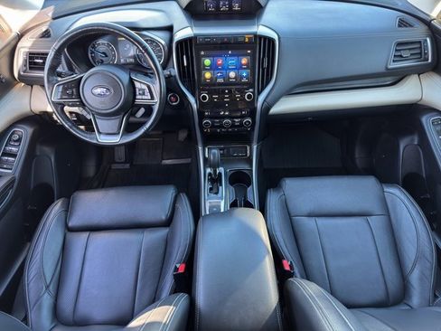 Used 2022 Subaru Ascent Limited w/ Technology Package image 18