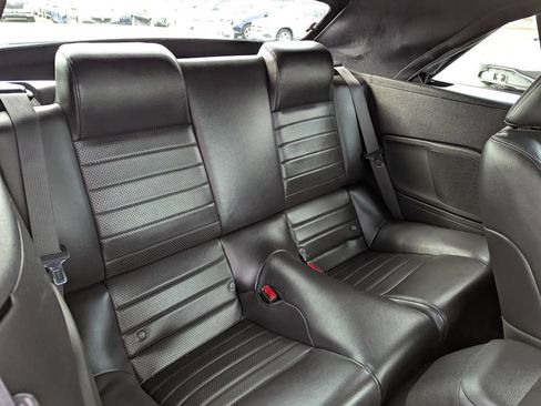 Used 2008 Ford Mustang GT Premium RWD image 36