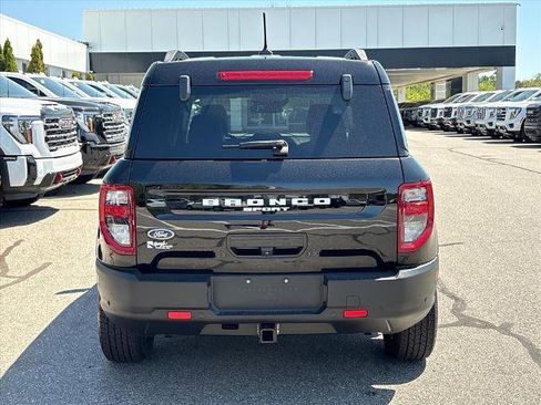 Used 2022 Ford Bronco Sport Outer Banks w/ Tech Package AWD/4WD image 5