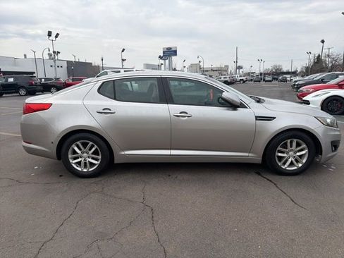 Used 2013 Kia Optima LX w/ Convenience Pkg image 8
