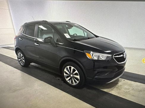 Used 2022 Buick Encore Preferred w/ Safety Package FWD image 2