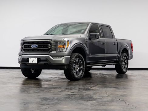 Used 2022 Ford F150 XLT w/ Equipment Group 302A High AWD/4WD image 7