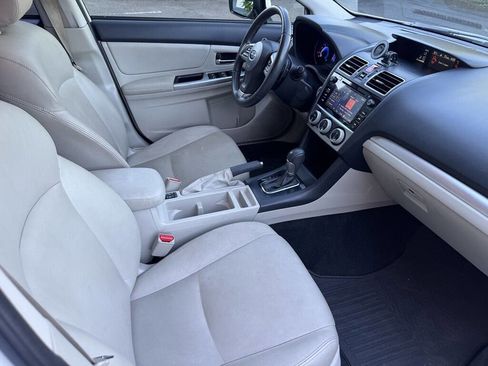 Used 2015 Subaru Crosstrek Touring w/ Popular Package #2 image 17