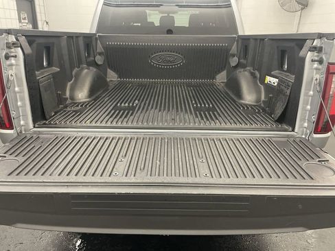 Used 2025 Ford F150 XLT w/ Equipment Group 301A Standard image 17