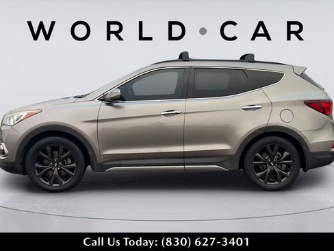 Used 2018 Hyundai Santa Fe Sport FWD image 4