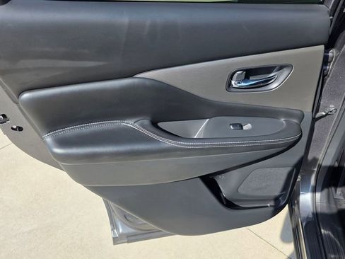 Used 2021 Nissan Murano S image 21