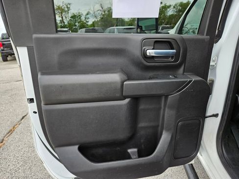 Used 2020 Chevrolet Silverado 2500 Custom w/ Custom Value Package AWD/4WD image 23