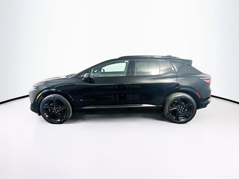 Used 2024 Chevrolet Equinox EV RS AWD/4WD image 4