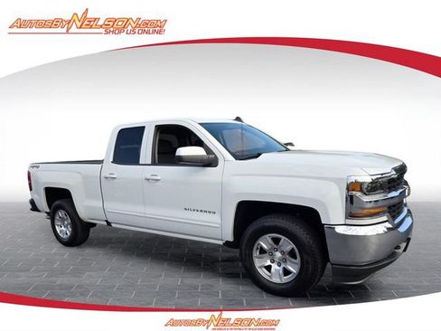 Used 2018 Chevrolet Silverado 1500 LT AWD/4WD image 1