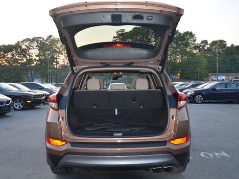 Used 2016 Hyundai Tucson Sport image 27