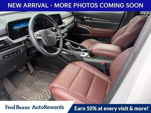 Used 2024 Kia Telluride SX w/ Towing Package AWD/4WD image 10