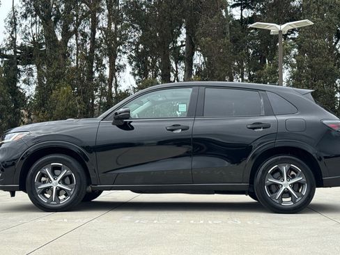 Used 2024 Honda HR-V EX-L image 2