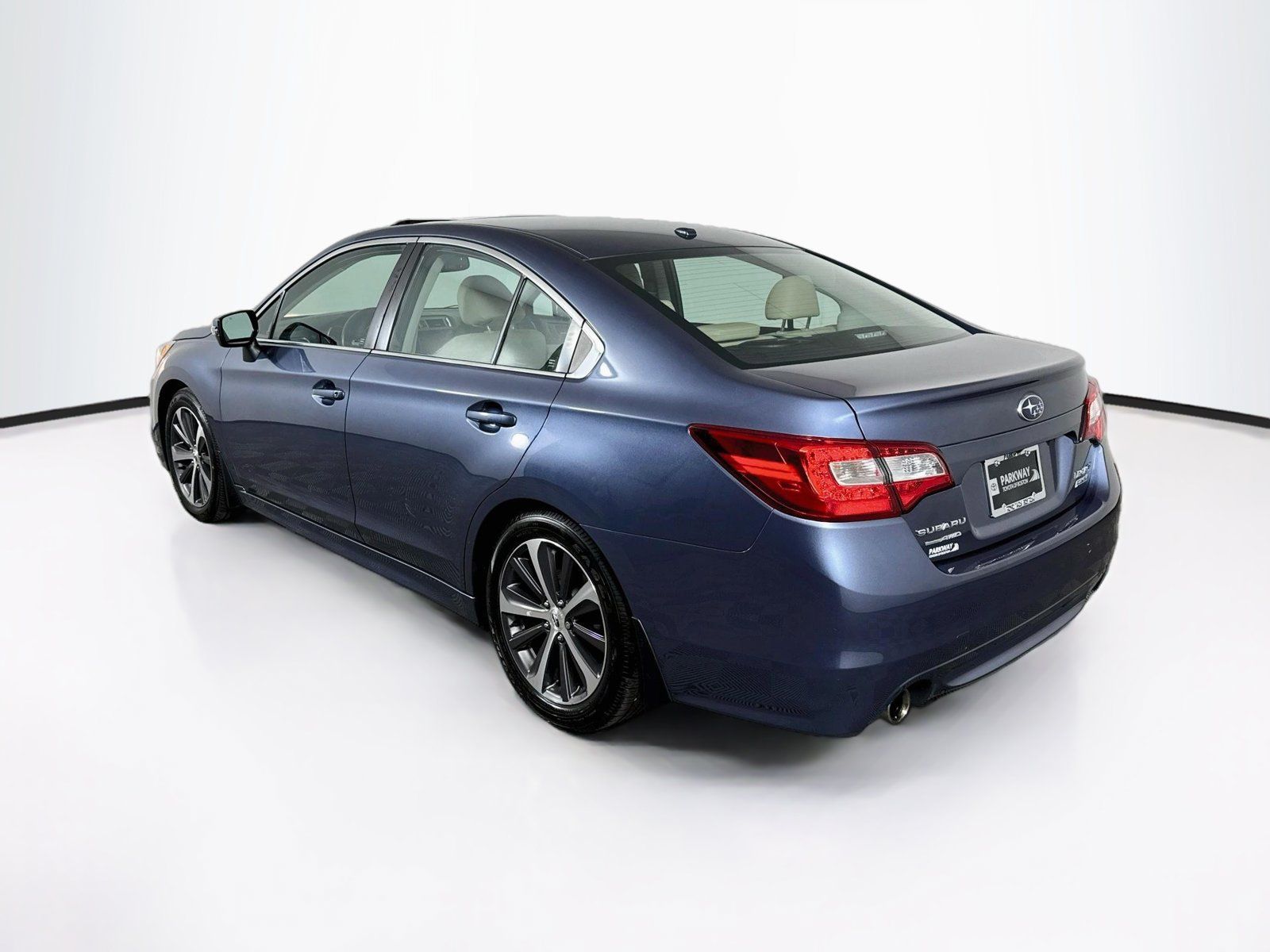 Used 2015 Subaru Legacy 2.5i Limited AWD/4WD image 5