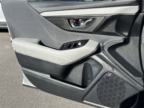 Used 2024 Subaru Outback Premium image 21