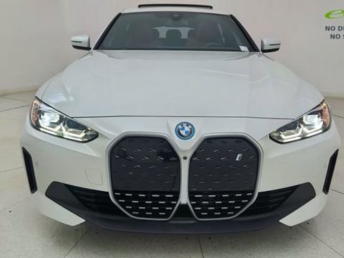 Used 2023 BMW i4 eDrive35 w/ Premium Package RWD image 13