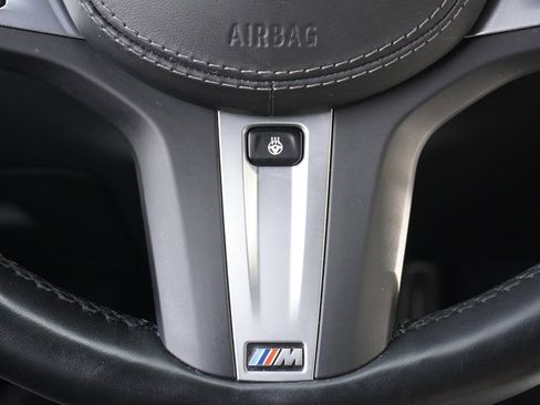 Used 2022 BMW X6 M50i w/ Executive Package image 63