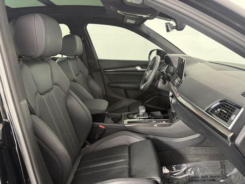 Used 2024 Audi SQ5 Premium Plus w/ S Sport Package AWD/4WD image 10
