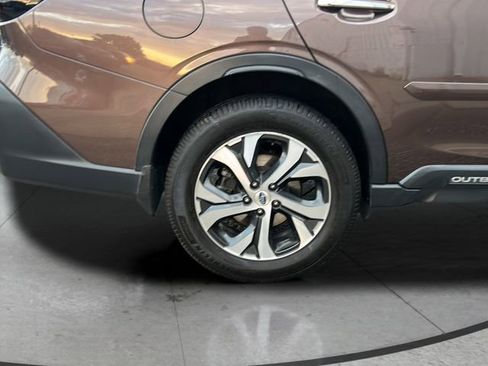Used 2021 Subaru Outback Touring w/ Popular Package #2 AWD/4WD image 32