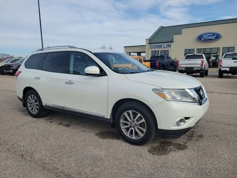 Used 2016 Nissan Pathfinder SL w/ SL Tech Package image 20
