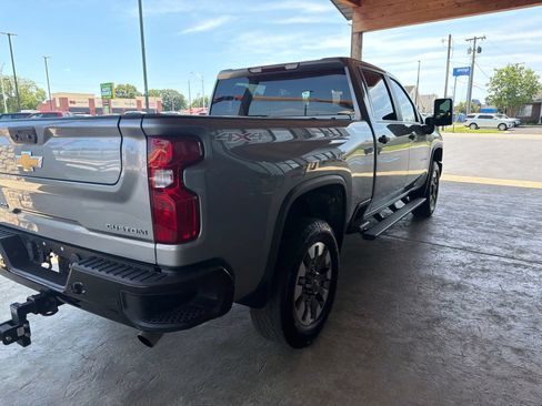 Used 2024 Chevrolet Silverado 2500 Custom w/ Custom Value Package AWD/4WD image 21