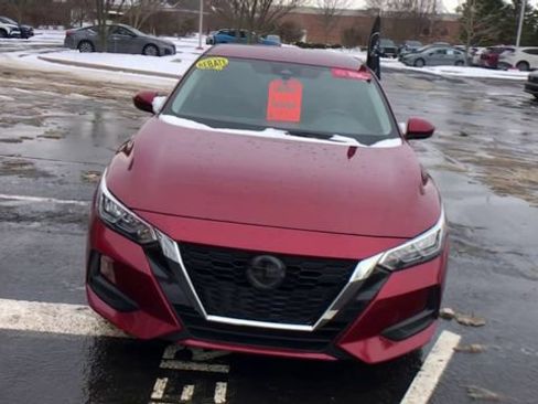 Certified 2023 Nissan Sentra SV image 3