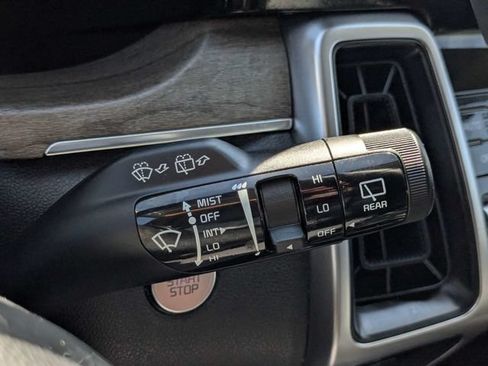 Used 2023 Kia Sorento S w/ Panoramic Sunroof Package AWD/4WD image 27