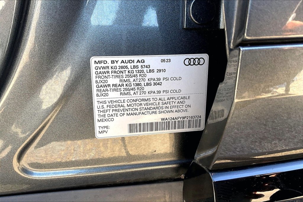 Used 2023 Audi SQ5 Premium Plus w/ Premium Plus Package AWD/4WD image 34