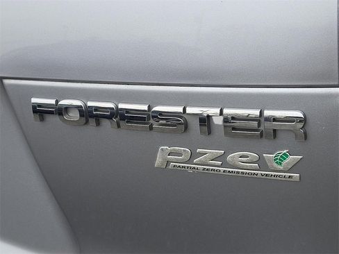 Used 2012 Subaru Forester 2.5X Premium image 30