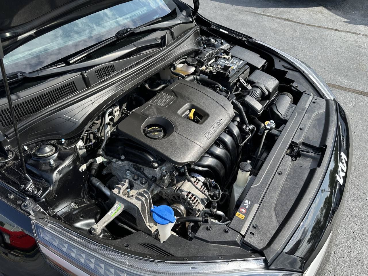 Used 2023 Kia Forte LXS w/ LXS Technology Package FWD image 21