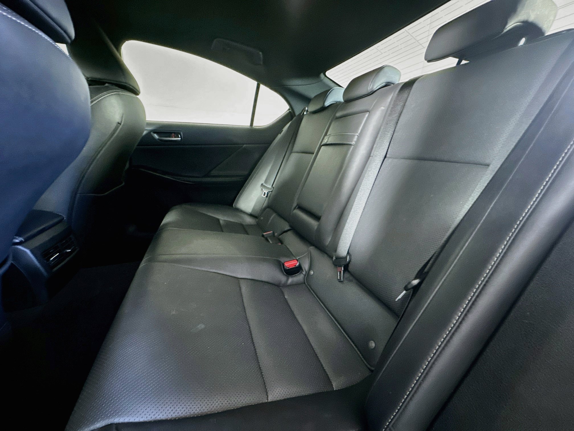 Used 2024 Lexus IS 300 w/ Comfort Package RWD image 29