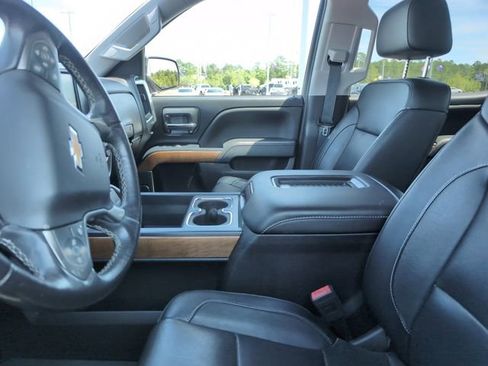 Used 2018 Chevrolet Silverado 1500 LTZ w/ High Desert Package AWD/4WD image 2