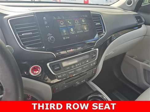 Used 2019 Honda Pilot Touring image 22