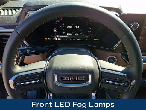 Used 2025 GMC Canyon AT4 image 23