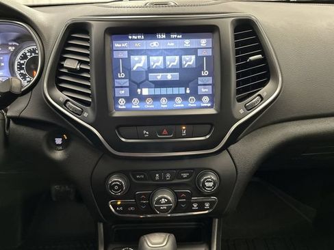 Used 2021 Jeep Cherokee Latitude Lux 80th Anniv w/ Quick Order Package 26U 80TH AWD/4WD image 21