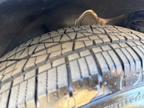 Used 2019 Hyundai Santa Fe SE image 28