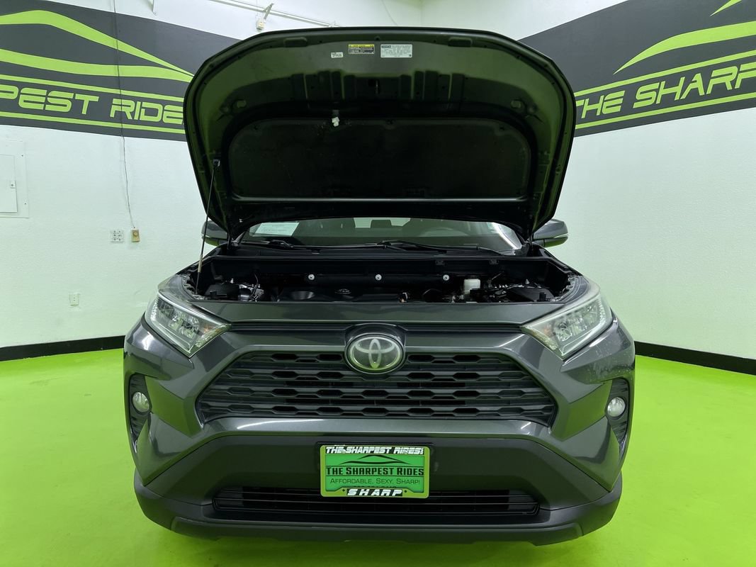 Used 2020 Toyota RAV4 XLE FWD image 4