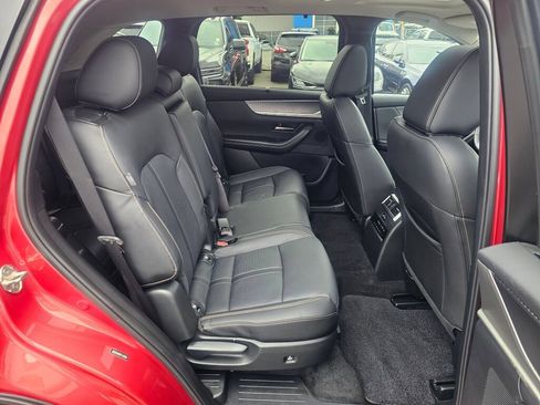 Certified 2024 MAZDA CX-90 Plug-In Hybrid w/ Preferred AWD/4WD image 29
