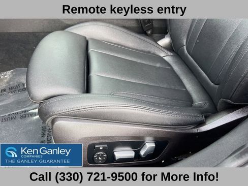 Used 2020 BMW 330i xDrive Sedan w/ Premium Package image 28