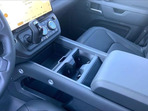 New 2026 Land Rover Defender 110 S image 7