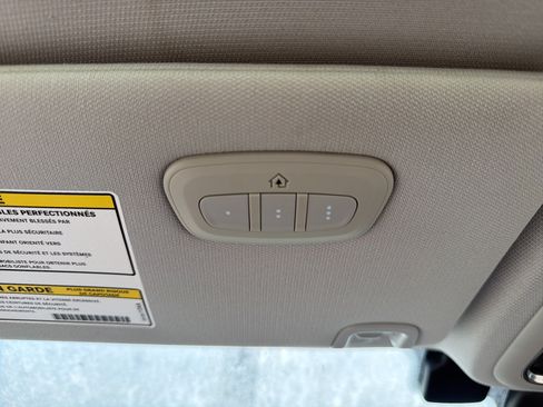 Used 2022 Jeep Cherokee Limited image 20