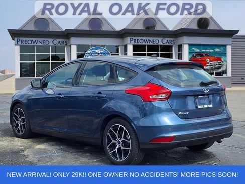 Certified 2018 Ford Focus SEL w/ Cold Weather Package FWD image 2