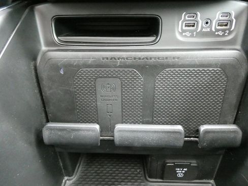 Used 2023 RAM 1500 Laramie image 27