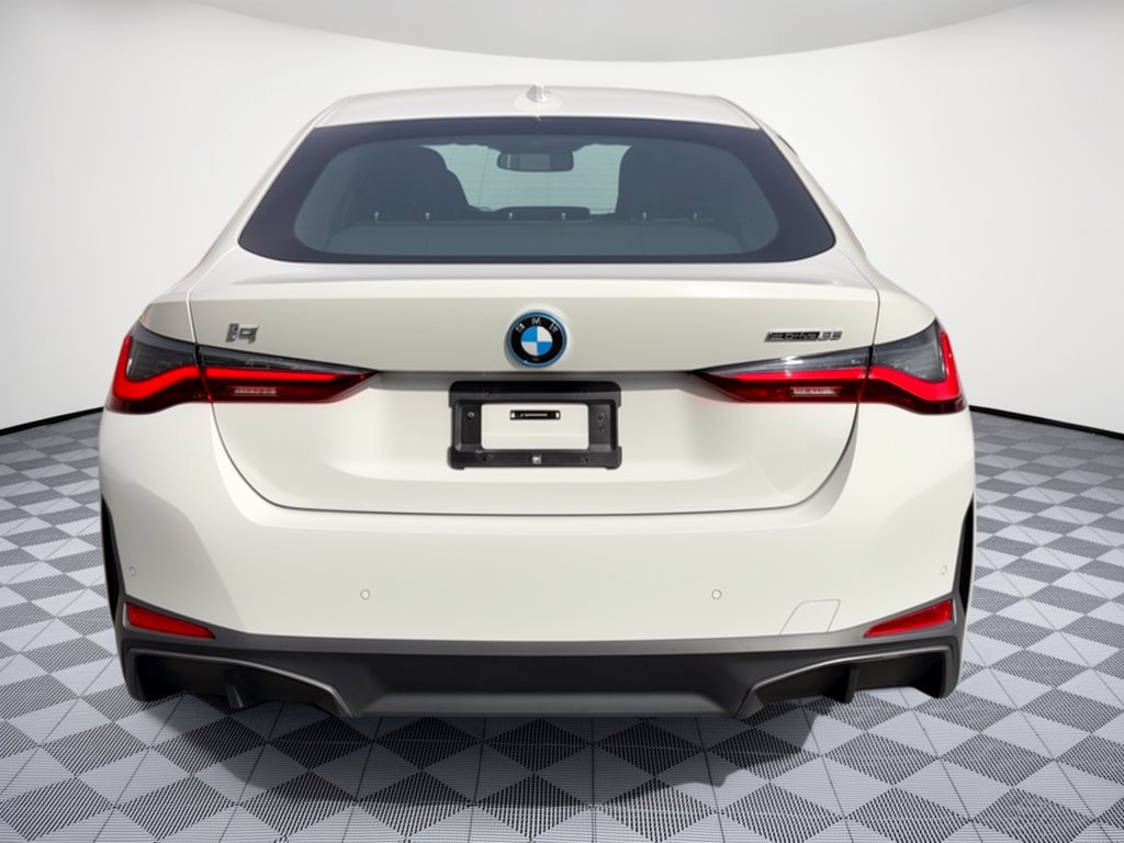 Used 2024 BMW i4 eDrive35 w/ Premium Package RWD image 11