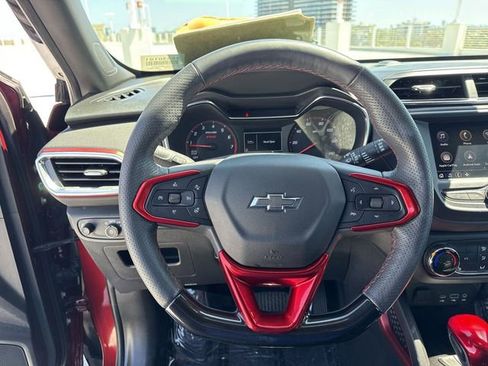 Used 2022 Chevrolet TrailBlazer RS image 14