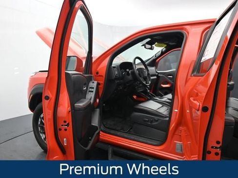 Used 2025 Nissan Frontier PRO-4X w/ Pro Premium Package AWD/4WD image 17